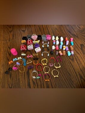 lot of Lol accessories and bags